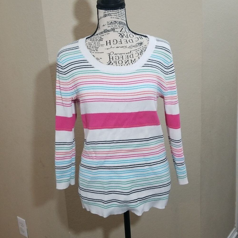 Lizwear sweater size‎ large